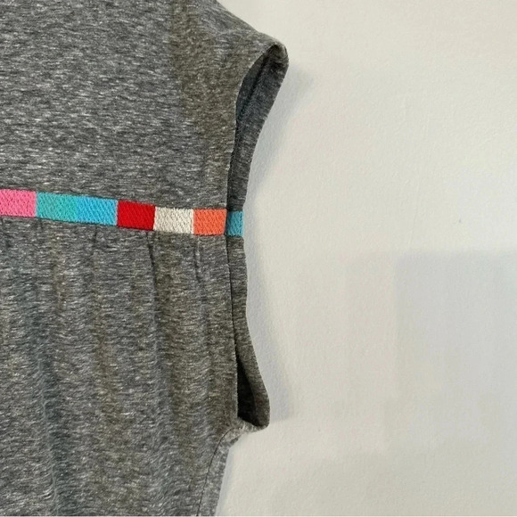 Savanna Jane Women’s Sleeveless Gray Top with Multicolor Stripes Size M GUC - Picture 6 of 8